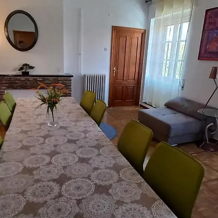 Luxor Doble, Gran Vía Salamanca